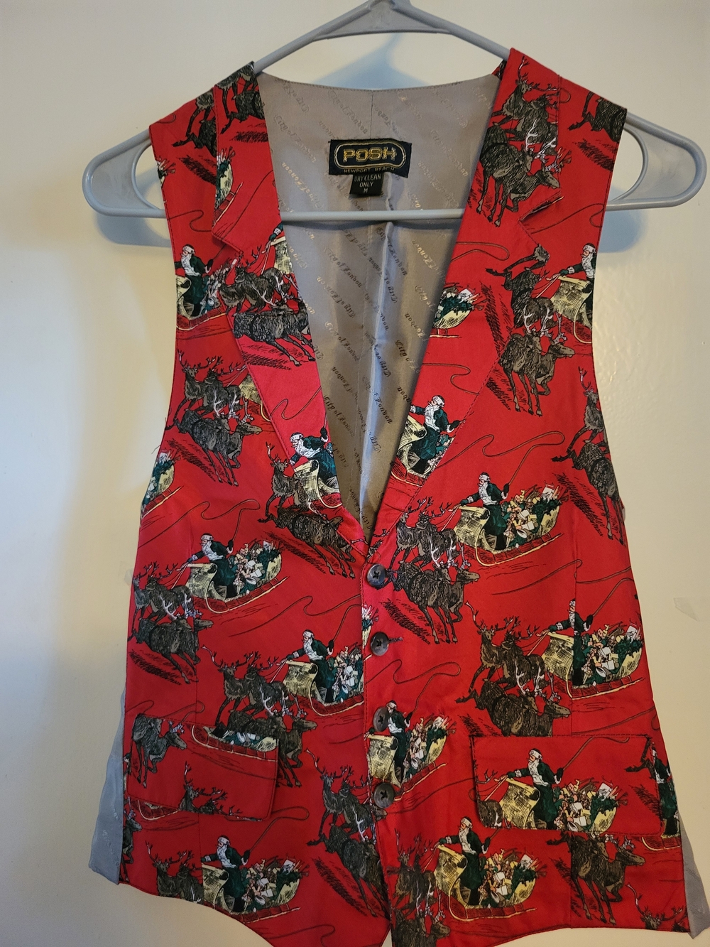 POSH Red Holiday‎ Sleigh Print Vest #108